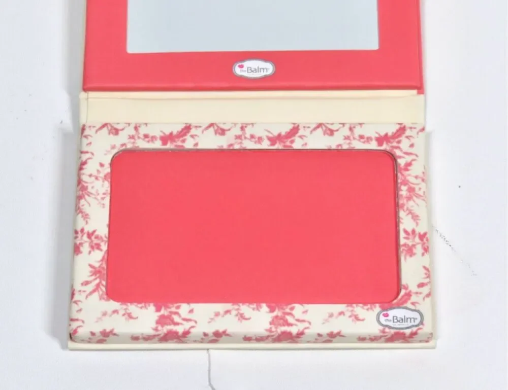 theBalm instain powder